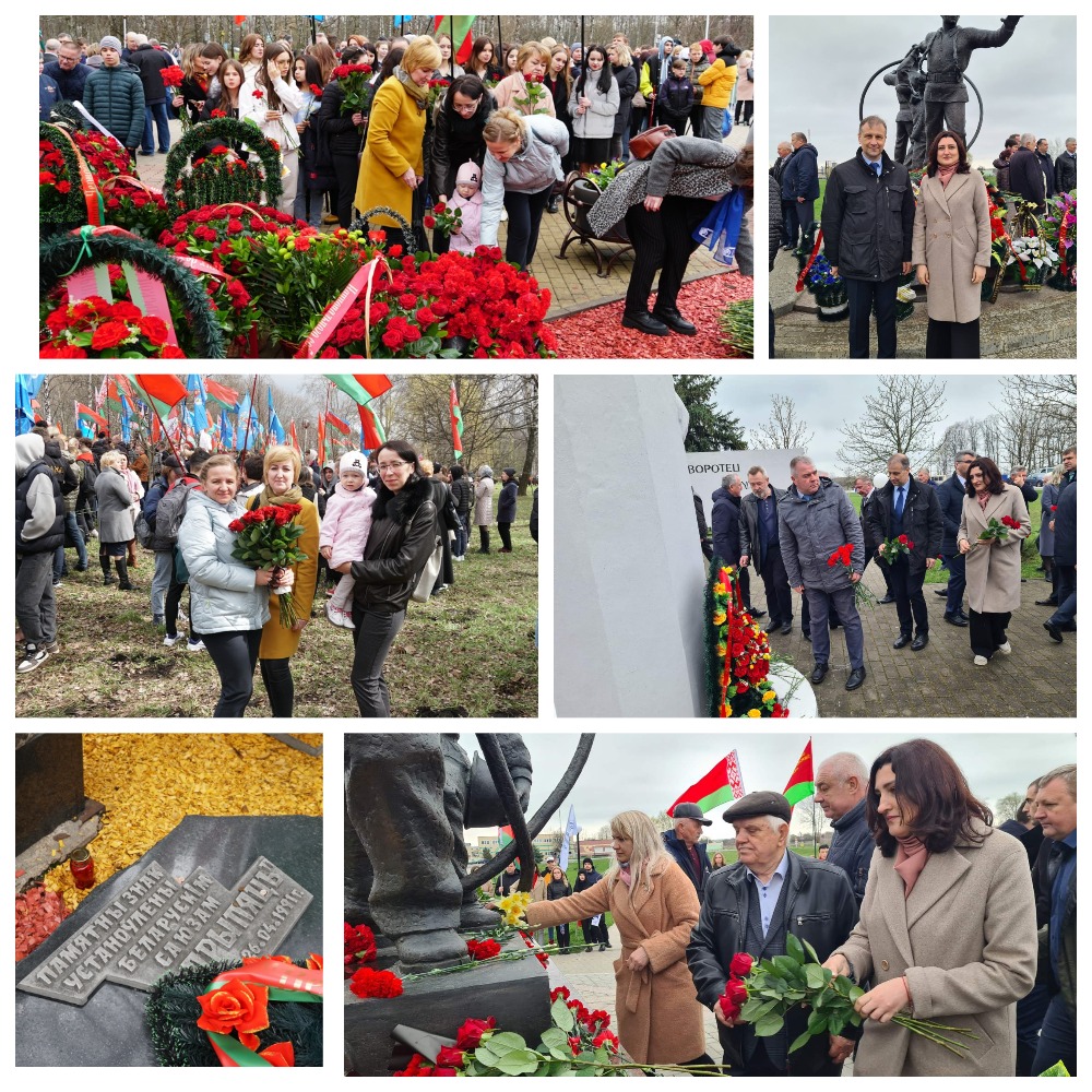 MyCollages (3).jpg MyCollages (3).jpg