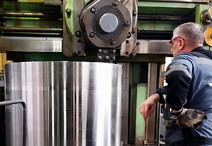 Бандажное кольцо для генератора ПТ-60-130/13