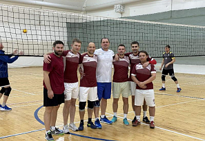 Волейбол, азарт, одна команда