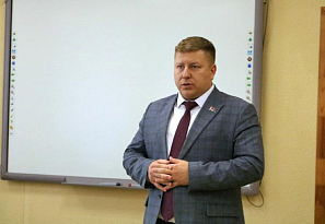 В День знаний генеральный директор встретился с будущими энергетиками
