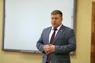 В День знаний генеральный директор встретился с будущими энергетиками